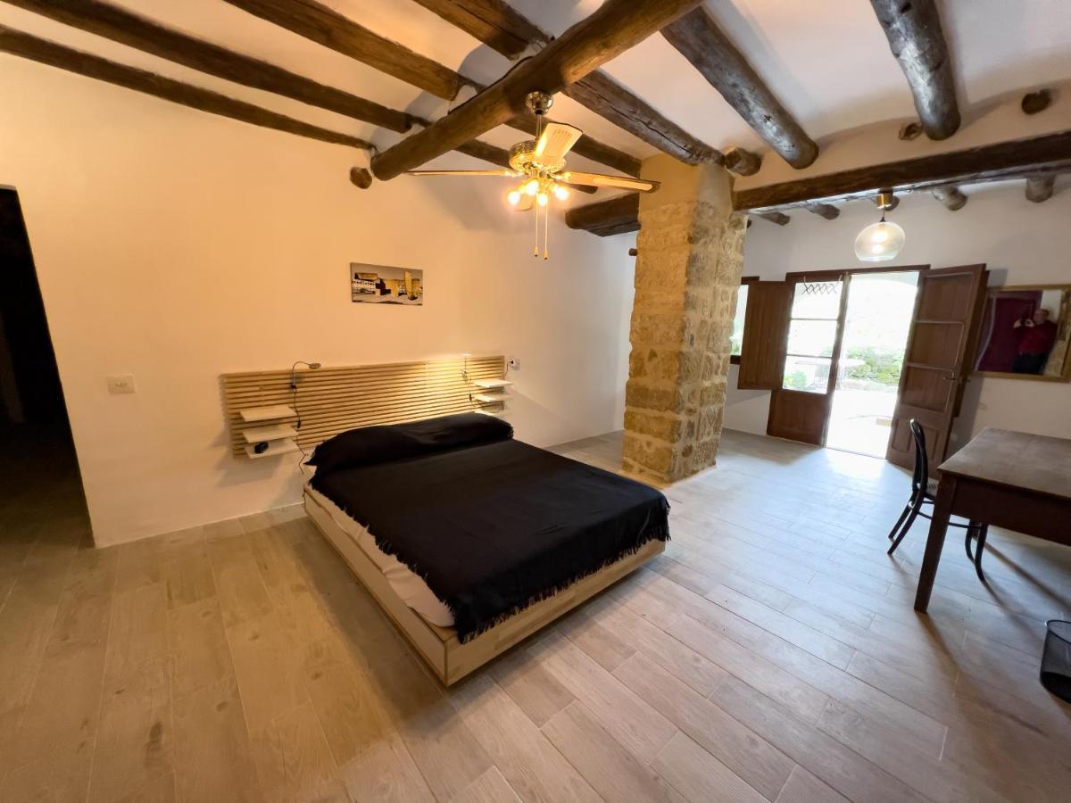 Antiguo Molino Apartman Arnés Kültér fotó